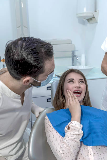 Best Mobile Emergency Dentist in Mill Bay, AK